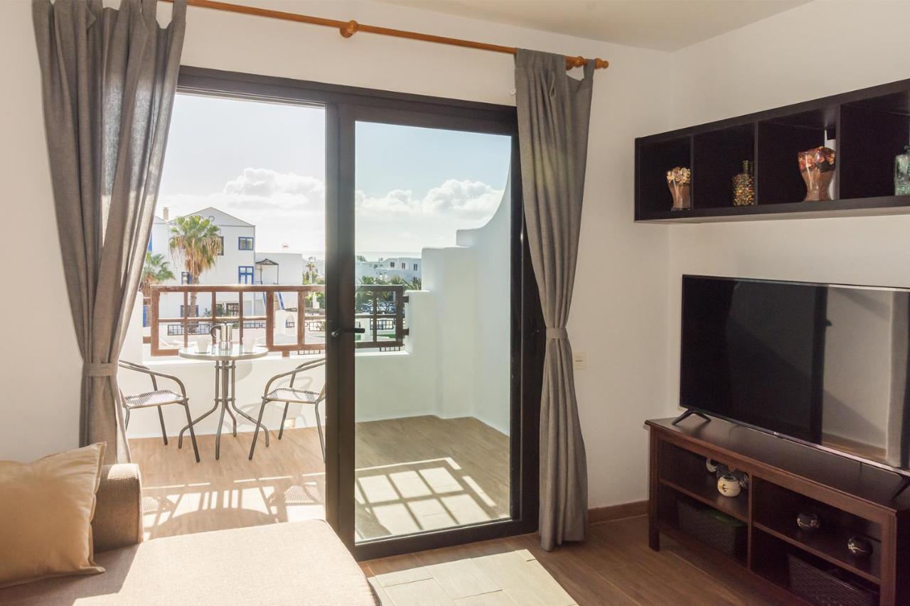 Ferienwohnung Apartamento Golden Teguise 2 Con Vistas Al Mar Costa Teguise Exterior foto